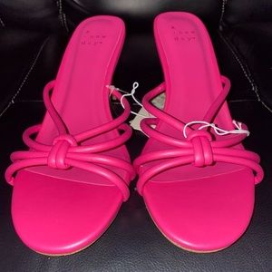 A‎ New Day Memory Foam Mule Heels